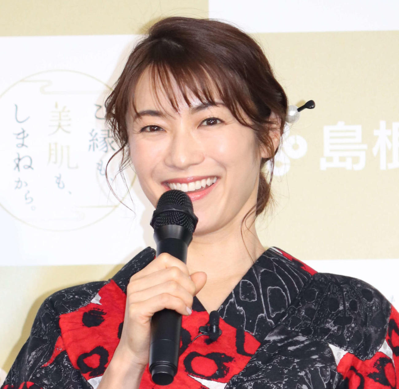 内山理名（2022年6月撮影）