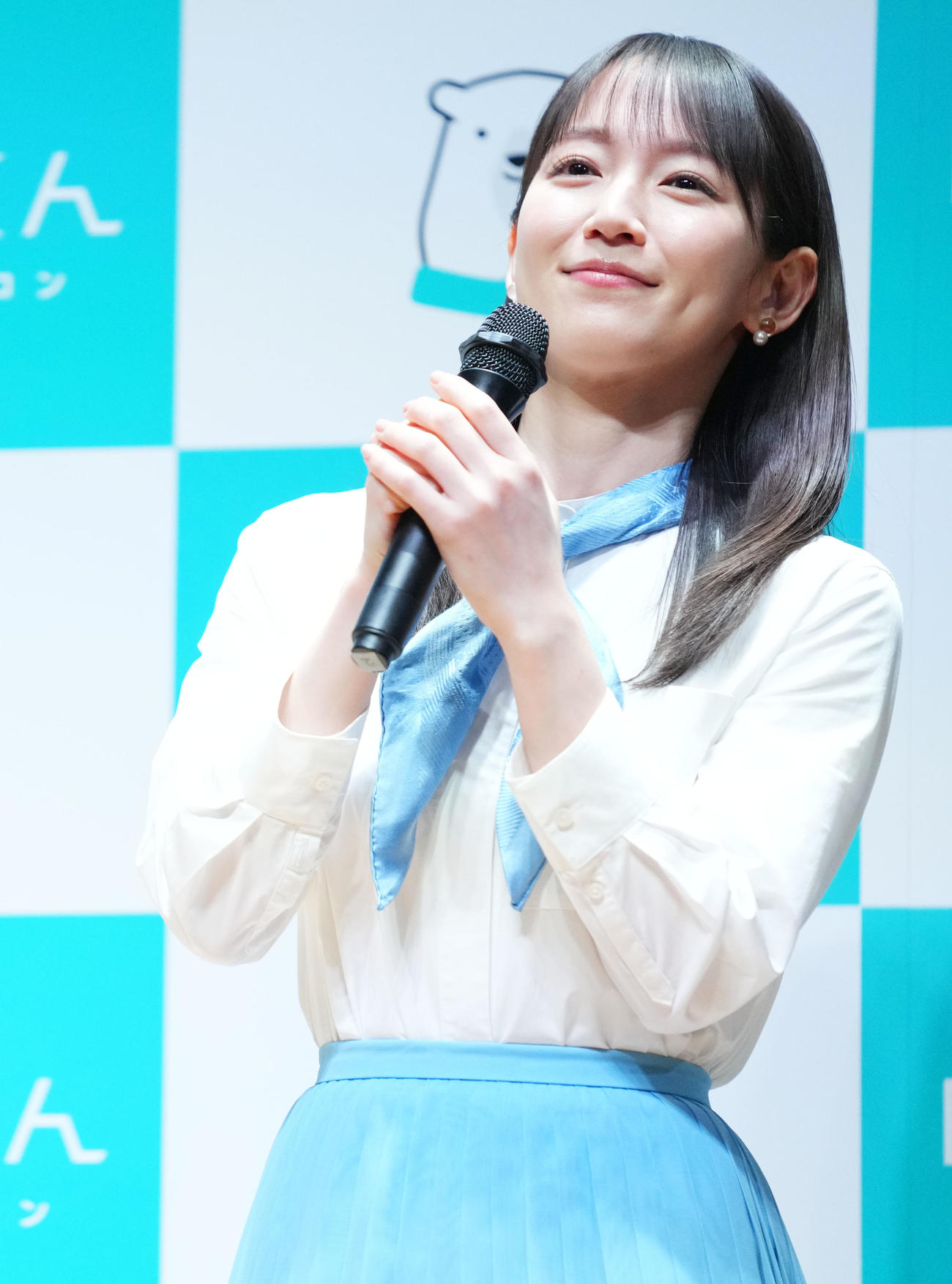 新CM発表会に登場した吉岡里帆（撮影・横山健太）