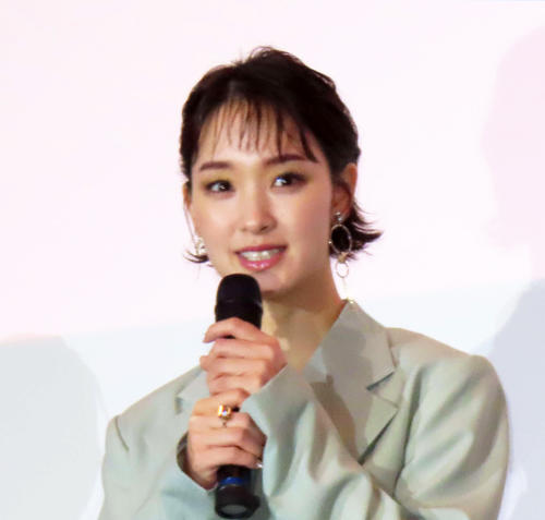 剛力彩芽(2024年2月撮影)