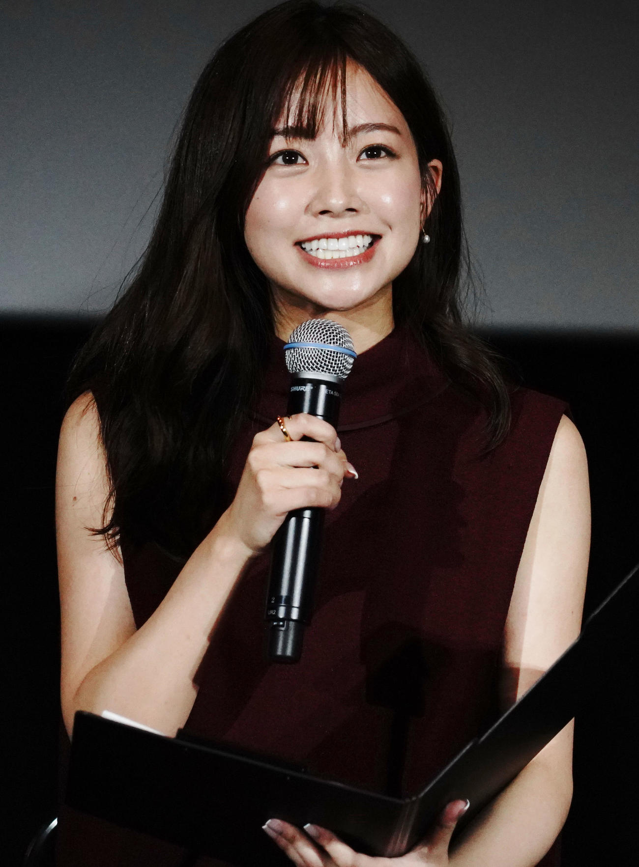 中川絵美里（2021年11月撮影）