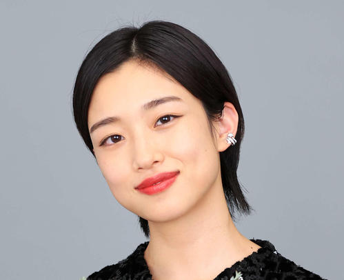 「不適切にもほどがある」スケバン女子高生を演じる河合優実の不思議な昭和感