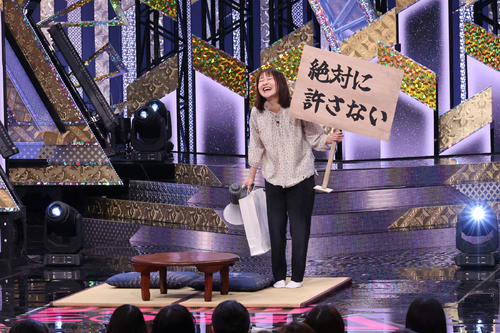 ピン芸日本一決定戦「R－1グランプリ2024」芸を披露する吉住