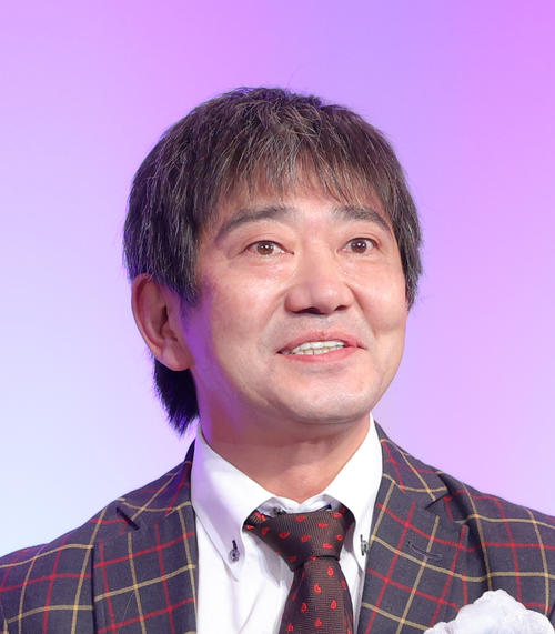 メッセンジャー黒田、近藤芳正とのツーショット写真を公開　「ブギウギ」で共演