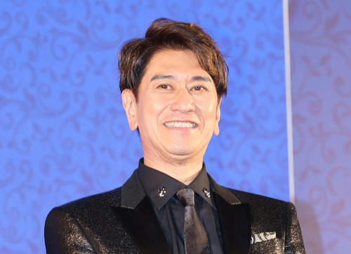 川﨑麻世、21年来の仲良し秋川雅史と「ぽかぽか」出演、出会いはミュージカル共演
