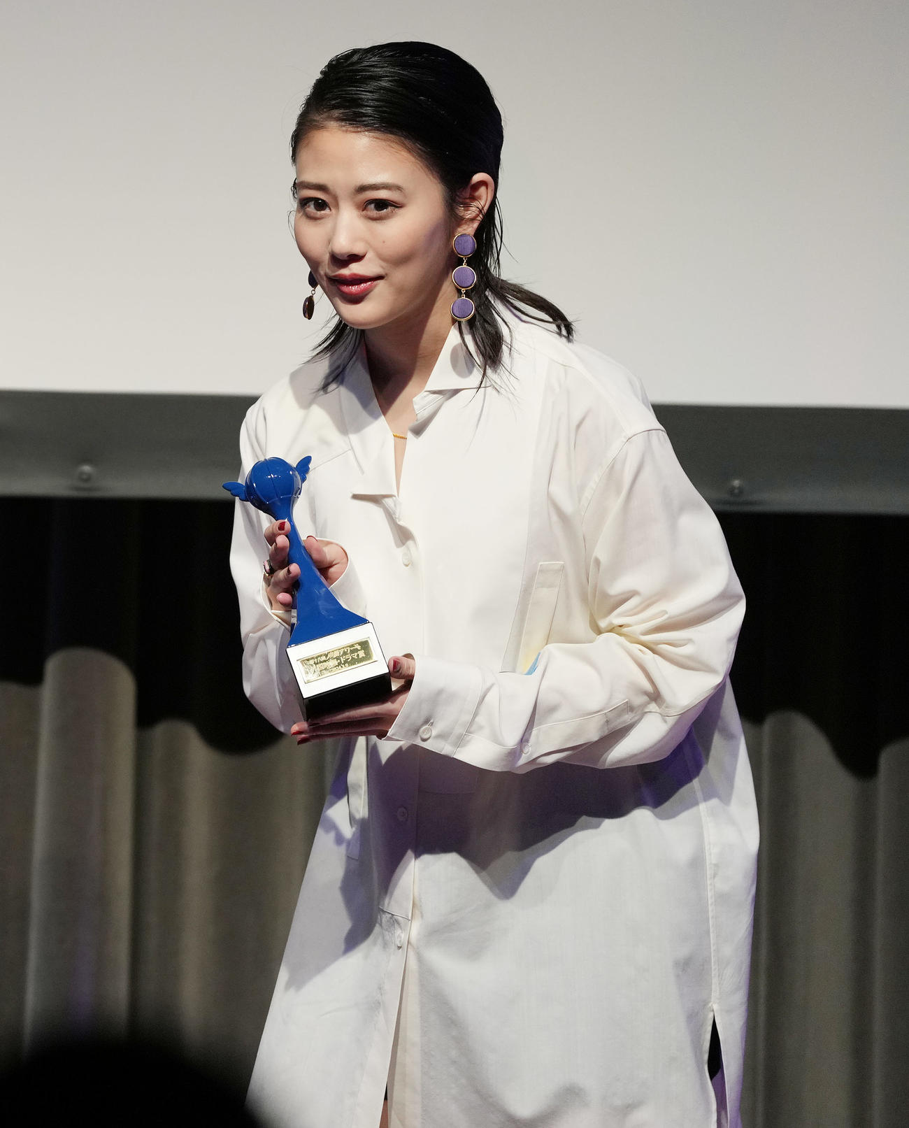 声優アワードで外国映画・ドラマ賞を受賞した高畑充希（撮影・鈴木みどり）