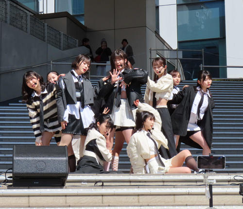 WHITE SCORPION最年少15歳HANNA「“さっそう感“ある楽曲です」にツッコミ