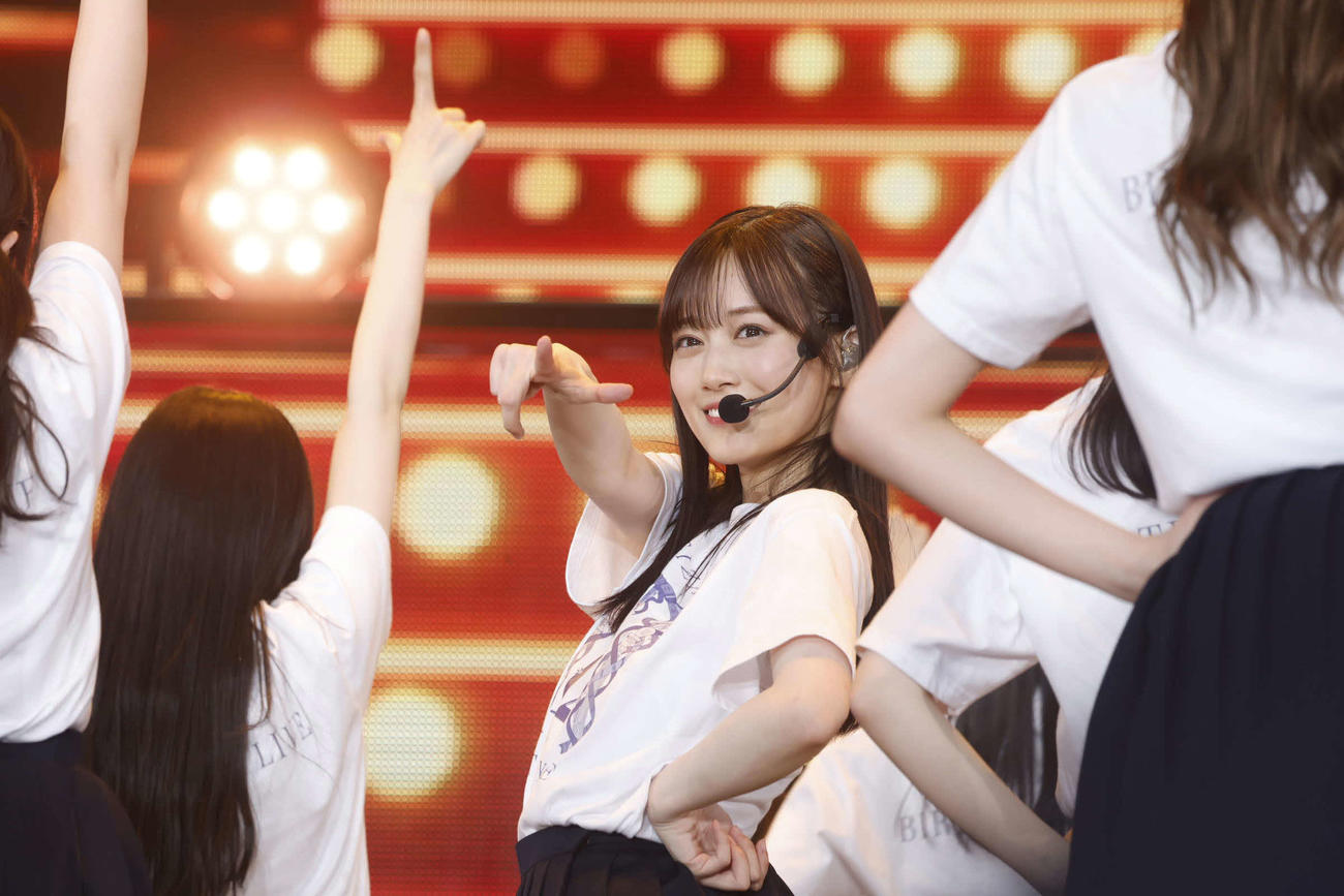乃木坂46「12th YEAR BIRTHDAY LIVE」で新曲「チャンスは平等」をパフォーマンスする山下美月