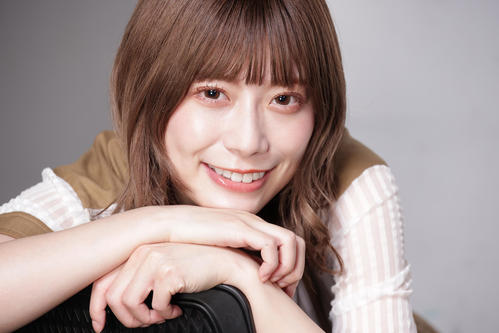 日向坂46東村芽依、USJでツインテール＆カチューシャ「大好きなユニバでライブができて幸せ」