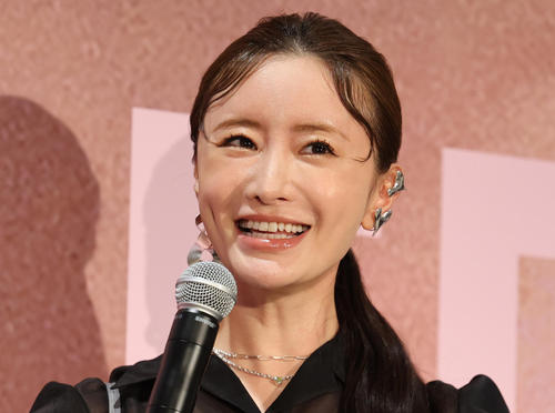 松本まりか、初恋相手は「のび太くん似の学級委員」沢村一樹と絶妙掛け合いも