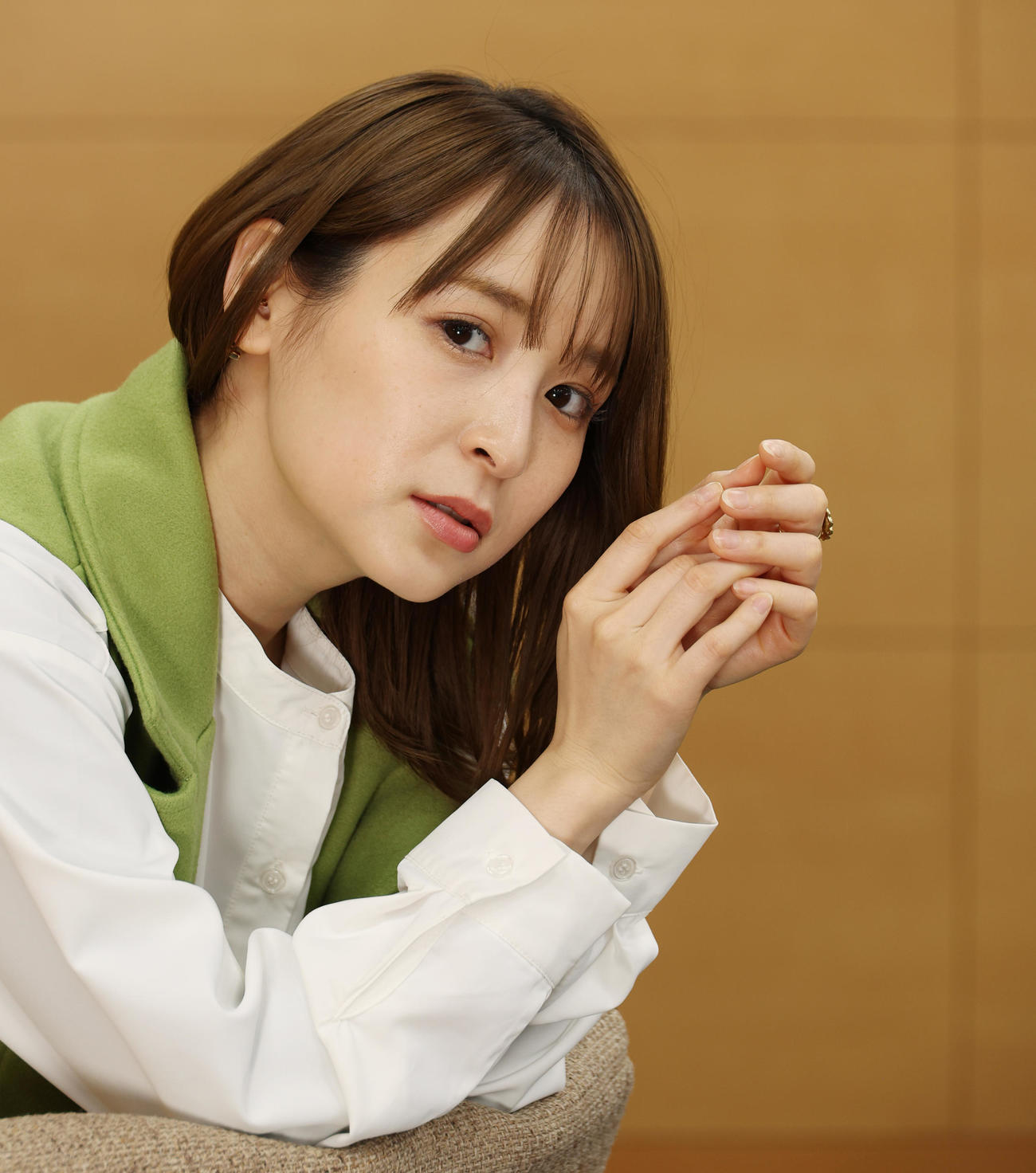 表情豊かにこれからの抱負を語る中崎絵梨奈（撮影・中島郁夫）