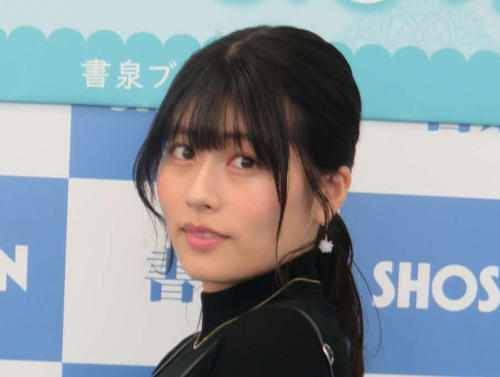 ちとせよしの、ボリューム感満載「むちむち」ヒップ披露「おいしそう」「肉感！欲情！」「素敵」