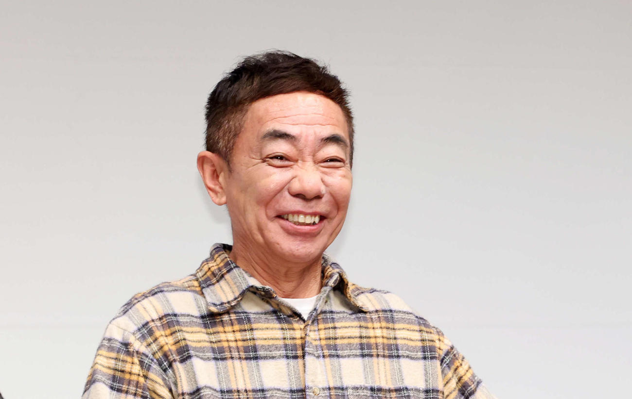 木梨憲武 チーム「春になったら」大集合!打ち上げ前の打ち上げ会!!オフショット公開 - 芸能写真ニュース : 日刊スポーツ