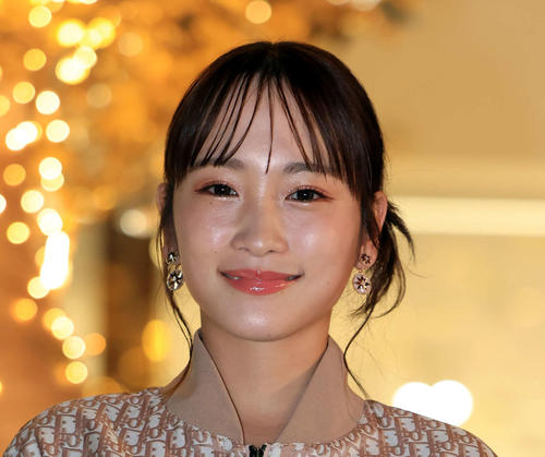 川栄李奈主演「となりのナースエイド」手術室からクランクアップ写真公開　出演者が勢ぞろい