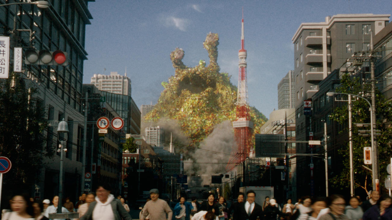山崎貴監督がVFXを手がけた味の素ウェブ動画で東京を襲う「フードロスラ」