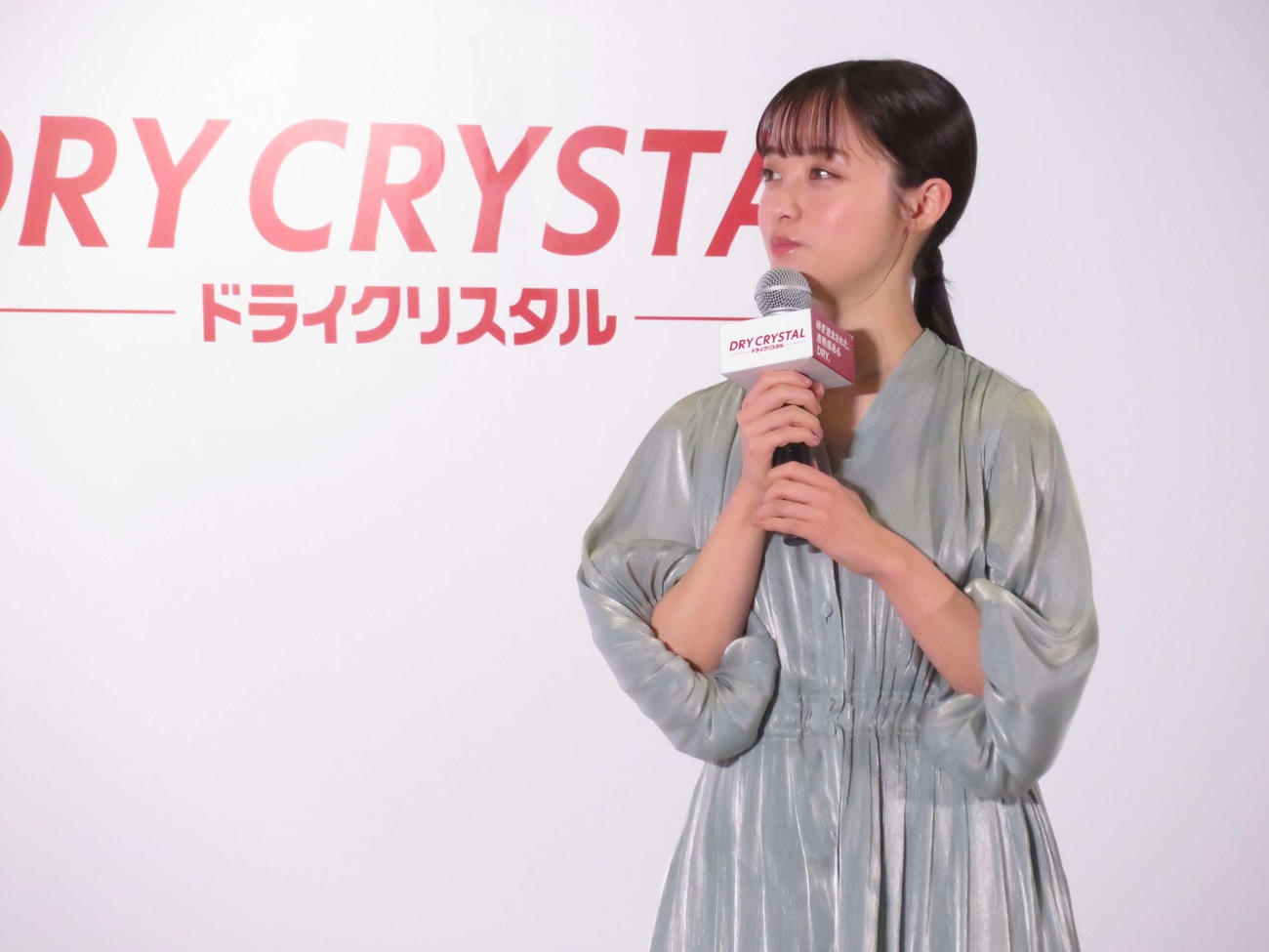 「アサヒスーパードライ　ドライクリスタル　新広告キャラクター発表会」に出席した橋本環奈