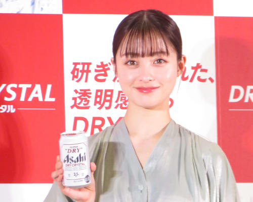 橋本環奈「日本中のビール好きの皆さんと」乾杯企画熱望　大のビール好き、ＣＭ起用に笑顔