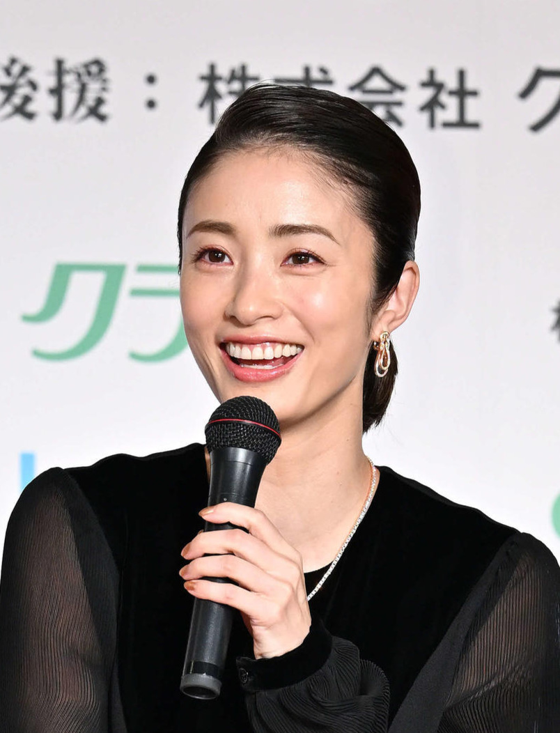 上戸彩（2023年10月撮影）