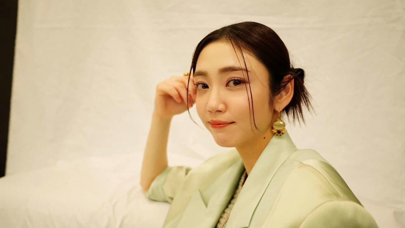 ドラマ「アンメット　ある脳外科医の日記」に出演する山谷花純