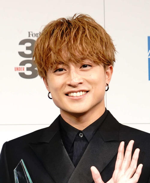 「離婚しない男」白濱亜嵐がサプライズ出演「鈴付き首輪」装着でX「ジワる」「笑った」絶賛の声