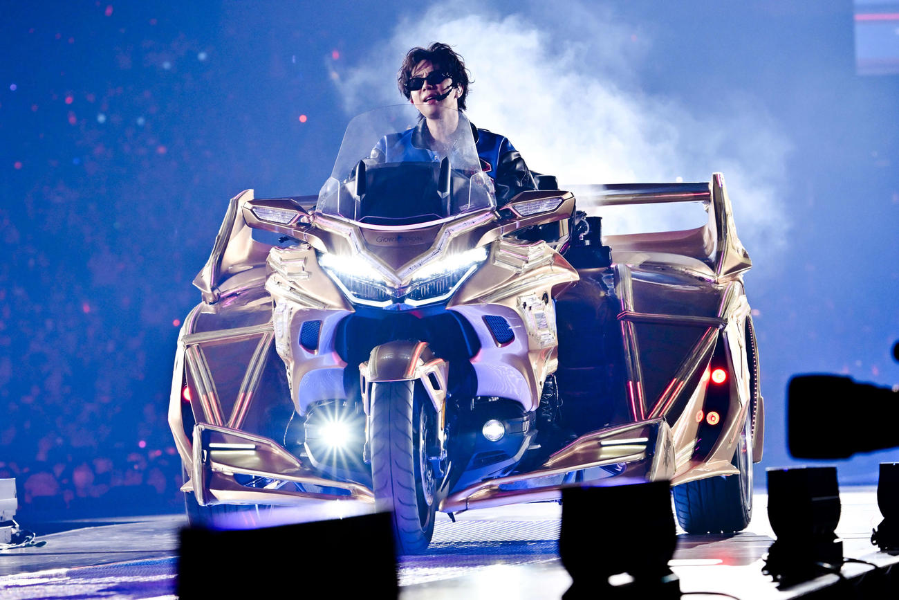 「to HEROes～TOBE 1st Super Live～」でパフォーマンスする北山宏光
