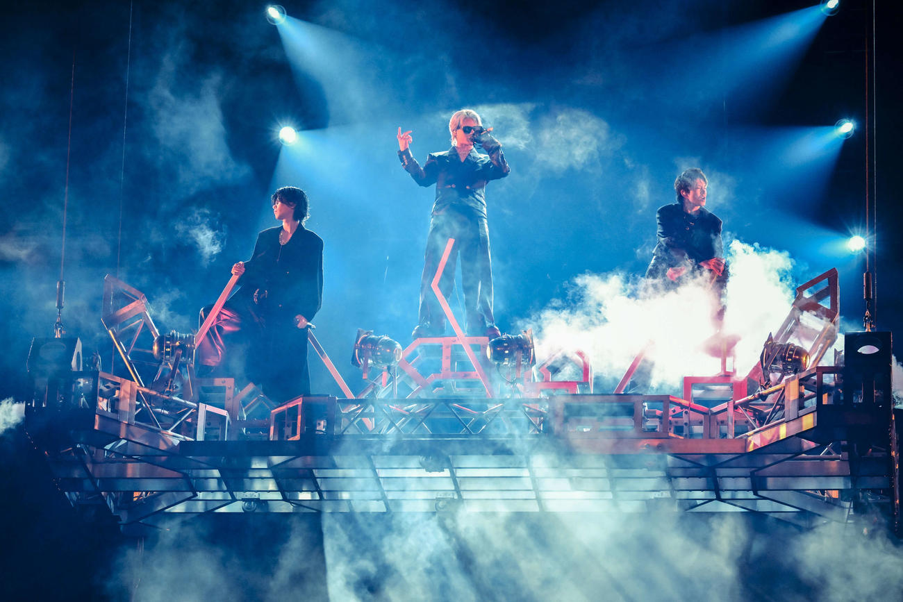 「to HEROes～TOBE 1st Super Live～」でパフォーマンスするNumber＿i