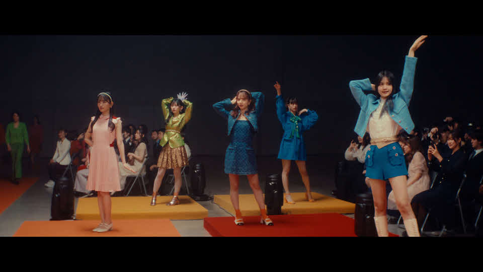 乃木坂46の新曲「チャンスは平等」MVの1シーン