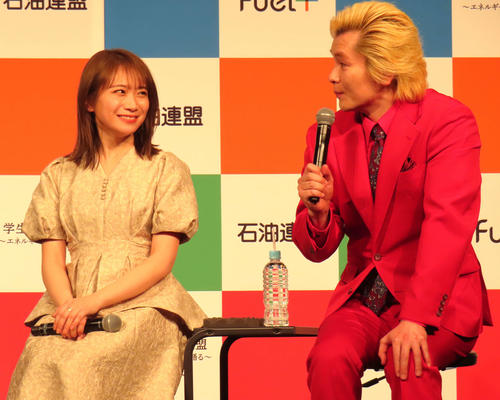 秋元真夏のエネルギーはお酒「ビールをプシュッと」カズレーザーも「我々にとっての“石油”」