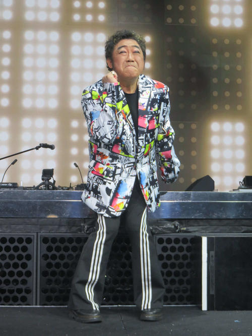 64歳コロッケ、５年ぶりバースデイパーティー「ここまで残れたのは他人のヒット曲のおかげ」