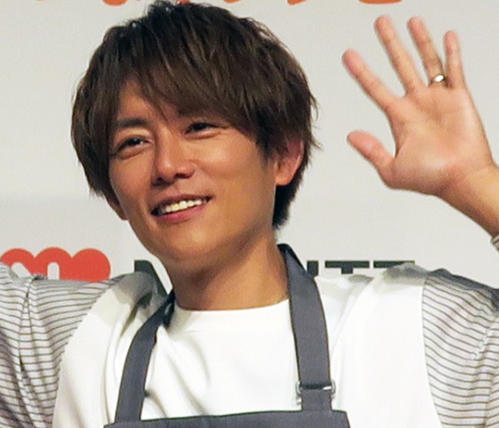 杉浦太陽＆辻希美夫妻、最新ツーショット公開　「夫婦でお世話になっております!!」
