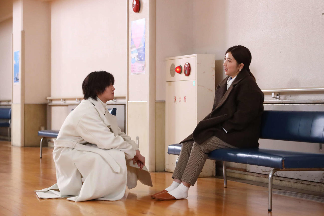 フジテレビ系「婚活1000本ノック」に出演する八木勇征、福田麻貴（C）フジテレビ