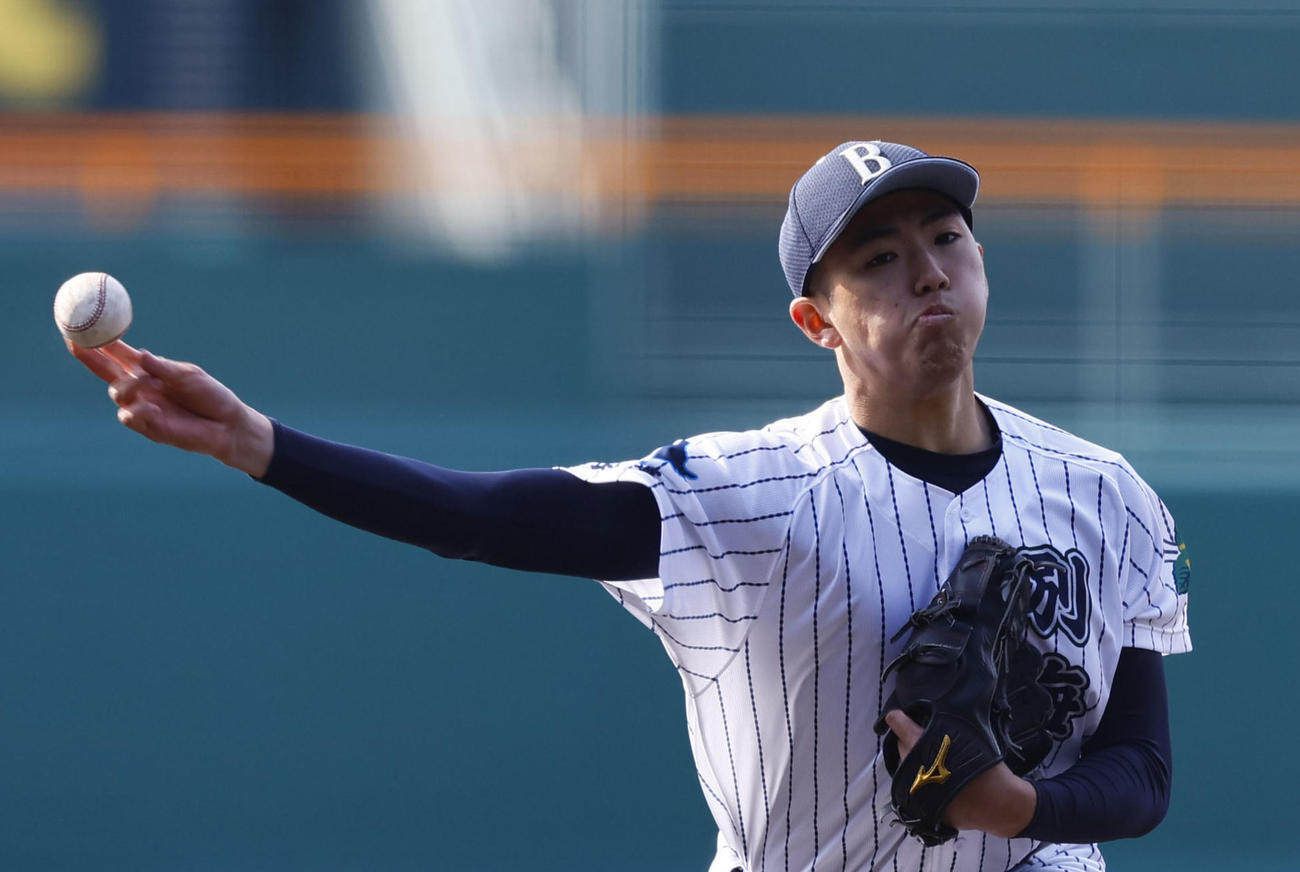 創志学園対別海　創志学園戦に先発した別海の堺暖貴（撮影・藤尾明華）