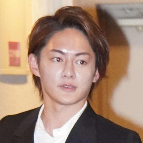 青汁王子「頂き女子」脱税疑いに私見「裏金使った政治家も刑事罰受けないとおかしくない？」