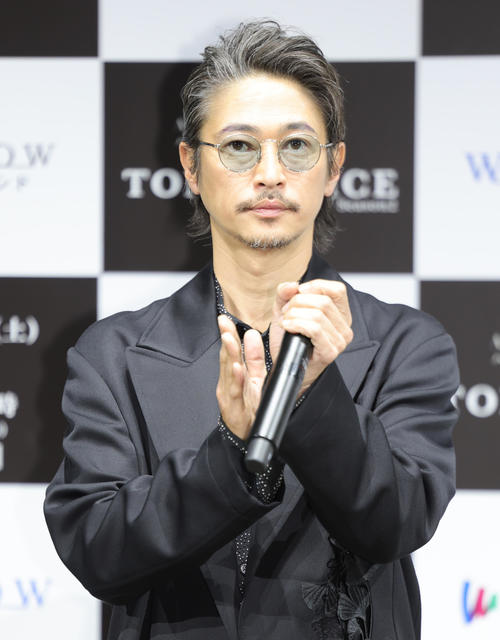窪塚洋介、自虐「この高さは無理」に渡辺謙「ネタか？」とツッコみ…信頼関係のぞかせる