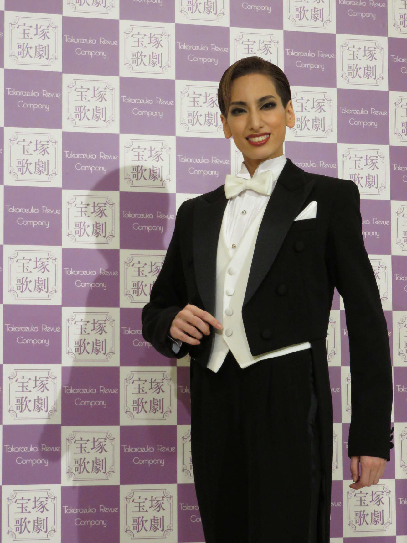 本拠地千秋楽後に会見した花組トップ柚香光（撮影・村上久美子）