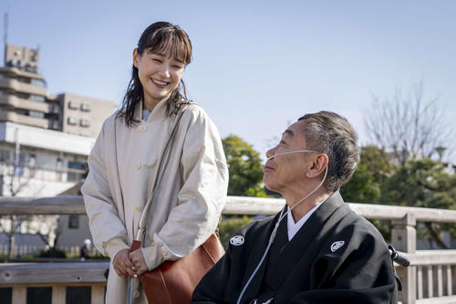 奈緒、木梨憲武ダブル主演「春になったら」最終回にＸ涙涙涙「笑顔で泣ける」「月曜寂しくなる」