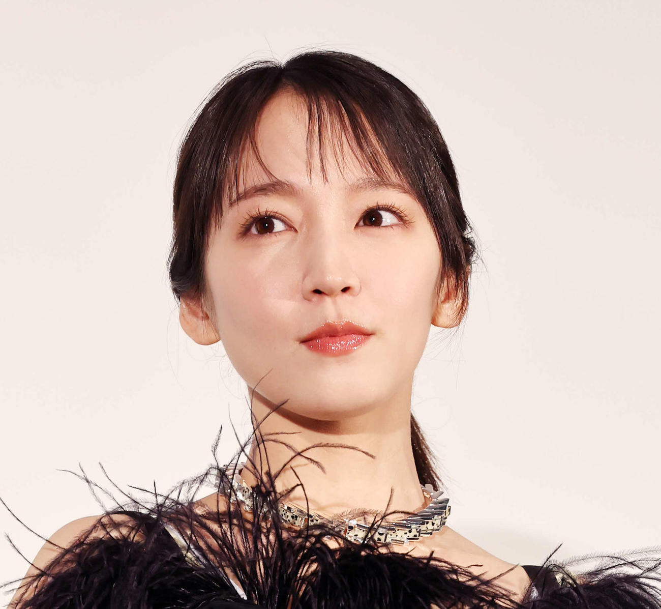 吉岡里帆（2023年12月撮影）
