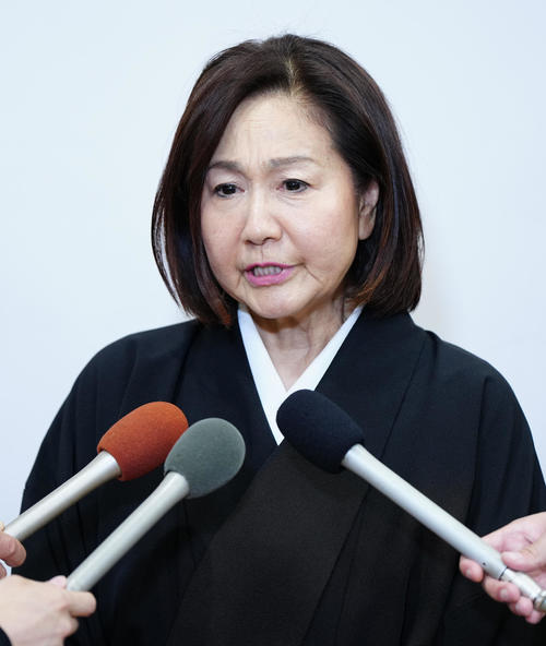 三沢あけみ、八代亜紀さんは「とてもいい香りがした」　中野サンプラザ楽屋での立ち話内容明かす