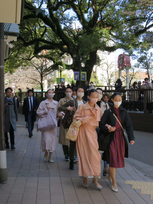 宝塚音楽学校、競争率今世紀最少も…熱量高い受験者は多く　生徒同士でルール再検討、改革進む