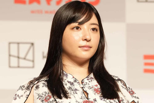 「けつぷりぷりやないかい」グラビアアイドル麻倉瑞季、レオタードでキュートなヒップライン披露