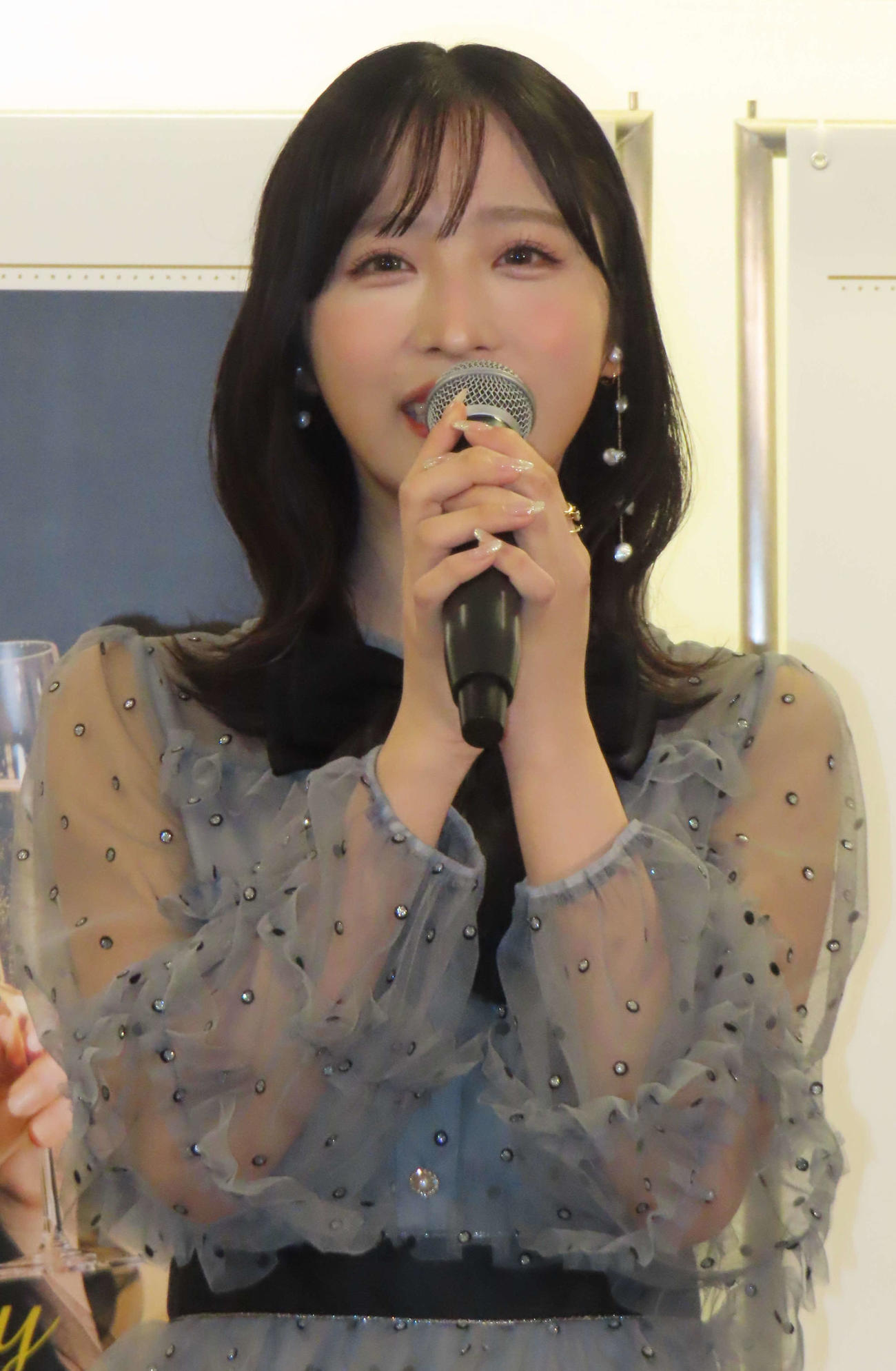 カレンダー発売記念イベントを行ったAKB48小栗有以
