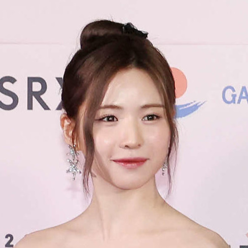 【４月８日生まれの著名人】桃井かおり、博多華丸、DAIGO、NiziU・MAYAら