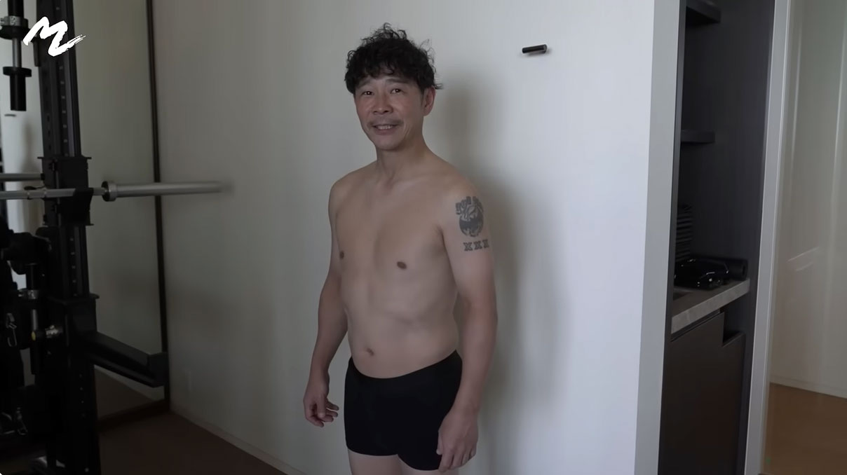 前澤友作氏のYouTubeチャンネルより