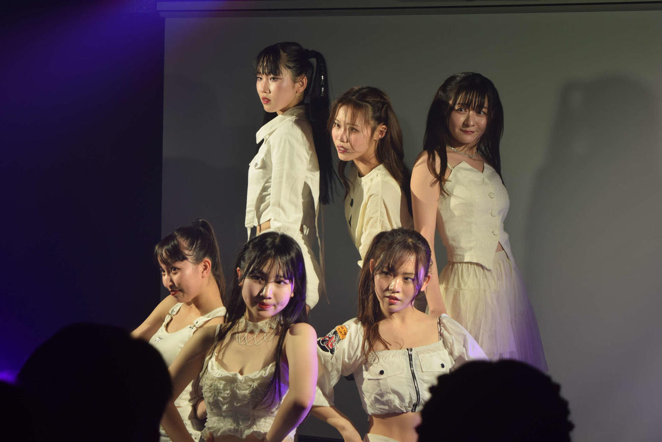 ボイメンの妹分「SAKURA GRADUATION」が東名阪ツアー大阪公演開催、3年後には卒業 - 音楽写真ニュース : 日刊スポーツ