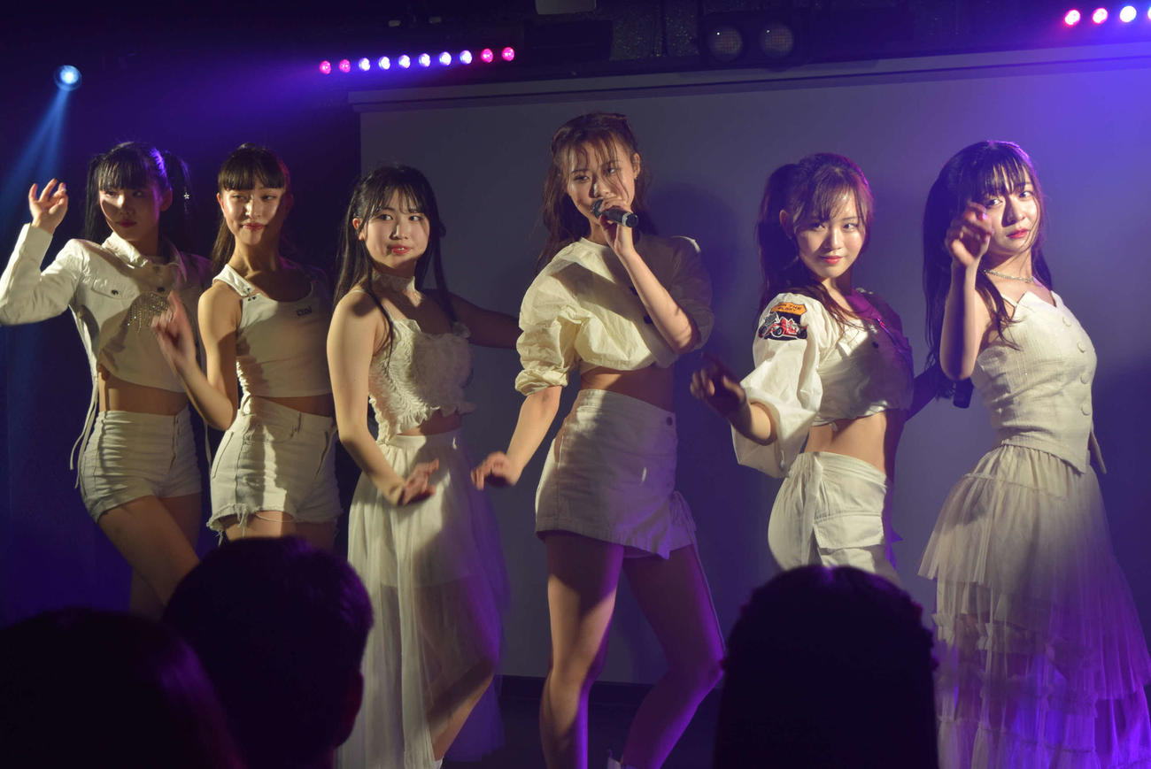 ボイメンの妹分「SAKURA GRADUATION」が東名阪ツアー大阪公演開催、3年後には卒業 - 音楽写真ニュース : 日刊スポーツ