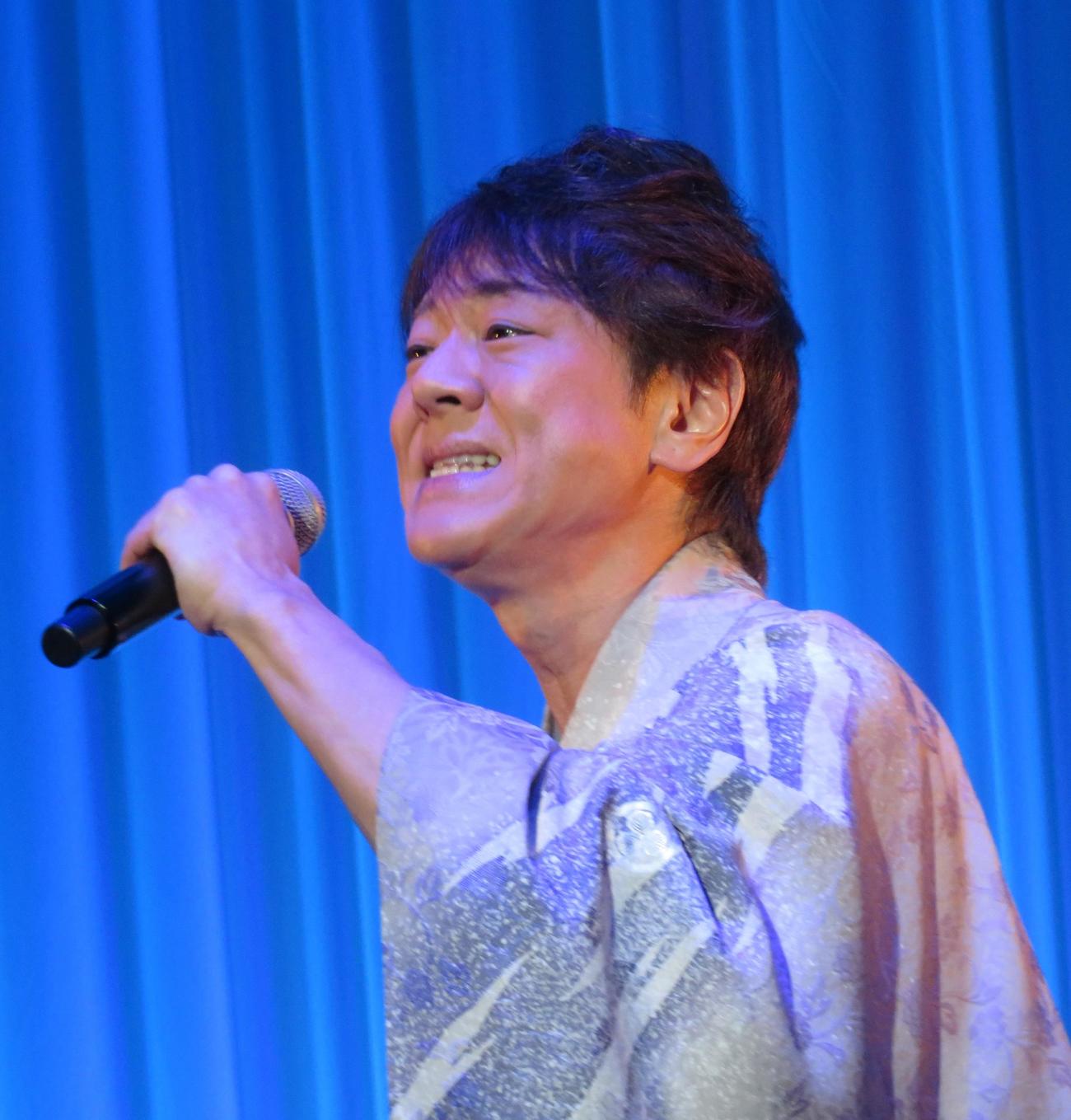 デビュー20周年を飾るバースデーライブを行った北山たけし