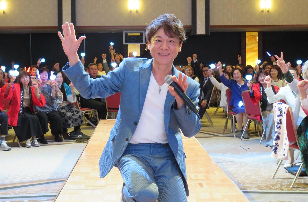 デビュー20周年を飾るバースデーライブを行った北山たけし