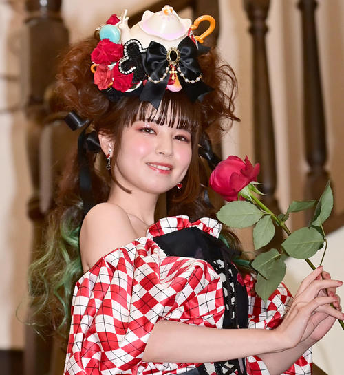 春奈るな感染性腸炎で31日大阪イベント出演見合わせ「残念な気持ちと悔しい気持ちでいっぱい」