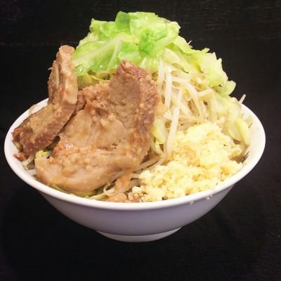 豚ラーメンのXから
