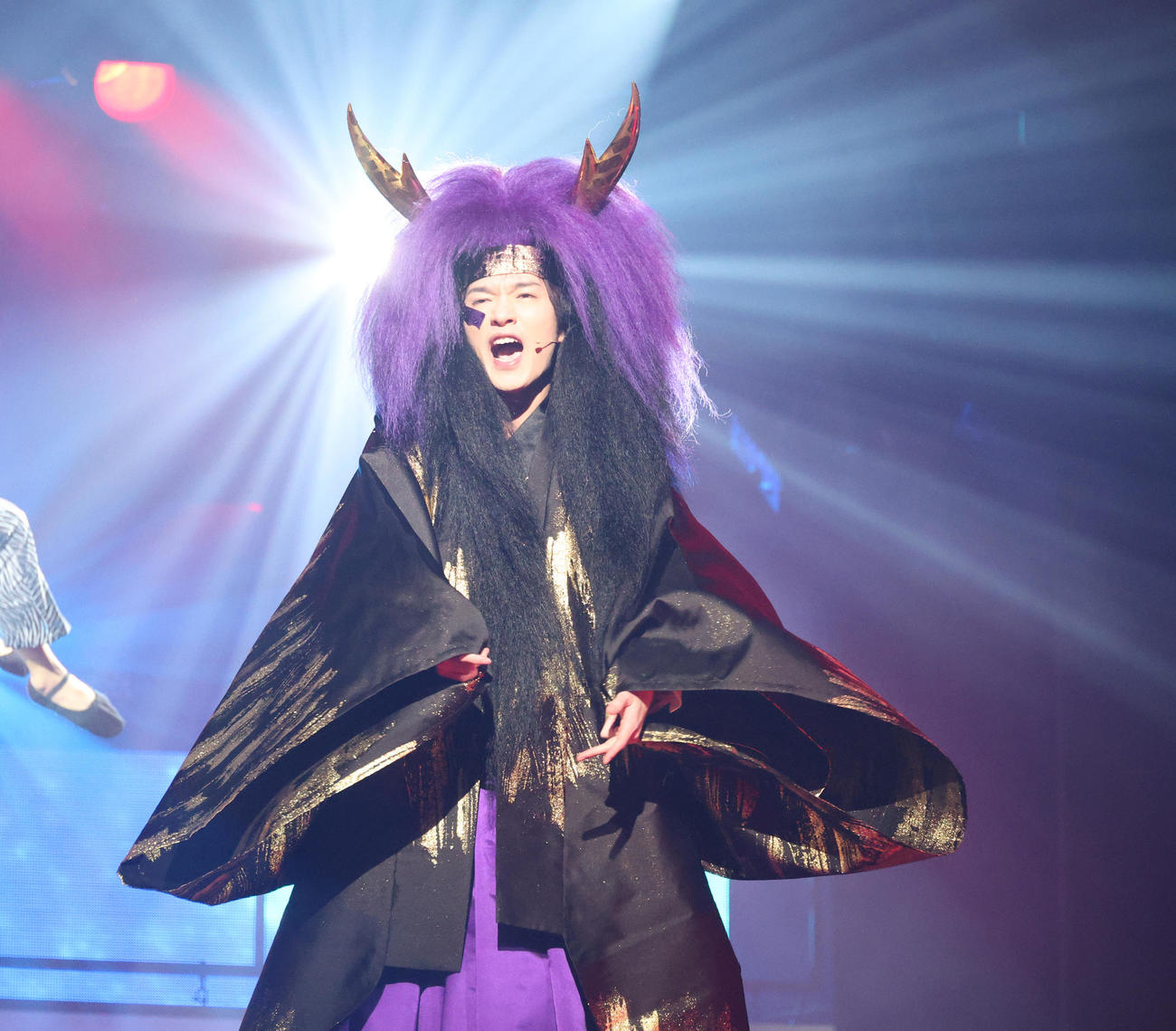 舞台「祭　GALA」の通し稽古で熱演する深澤辰哉（撮影・中島郁夫）