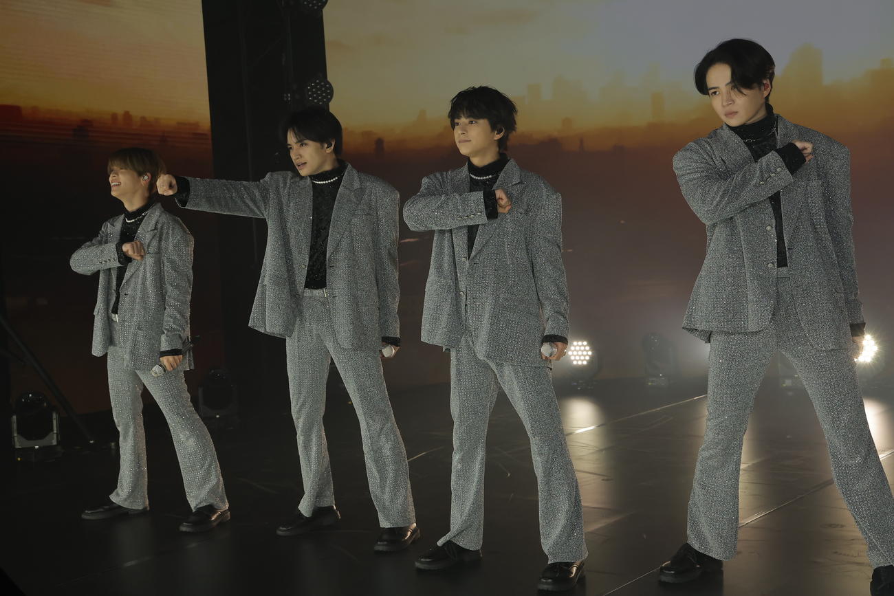 改名前ラストライブを行ったSexy Zone。左から松島聡、中島健人、佐藤勝利、菊池風磨